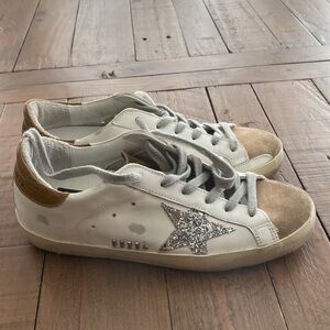 Golden Goose Superstars